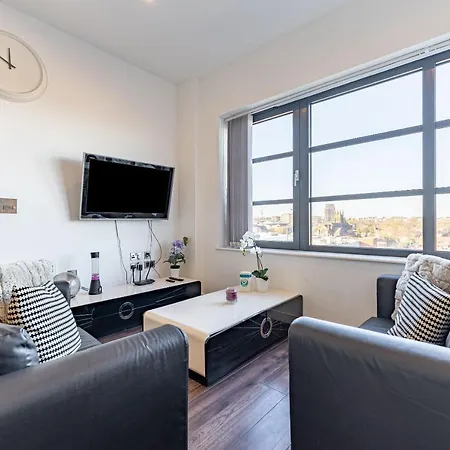 Apartament Lavish Loft Conversion - Centre - Amazing Location *